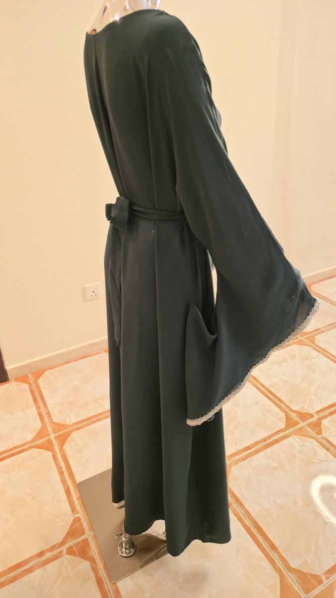 Luxury Formal Evening Dress for Women | Flattering Silhouette UAE