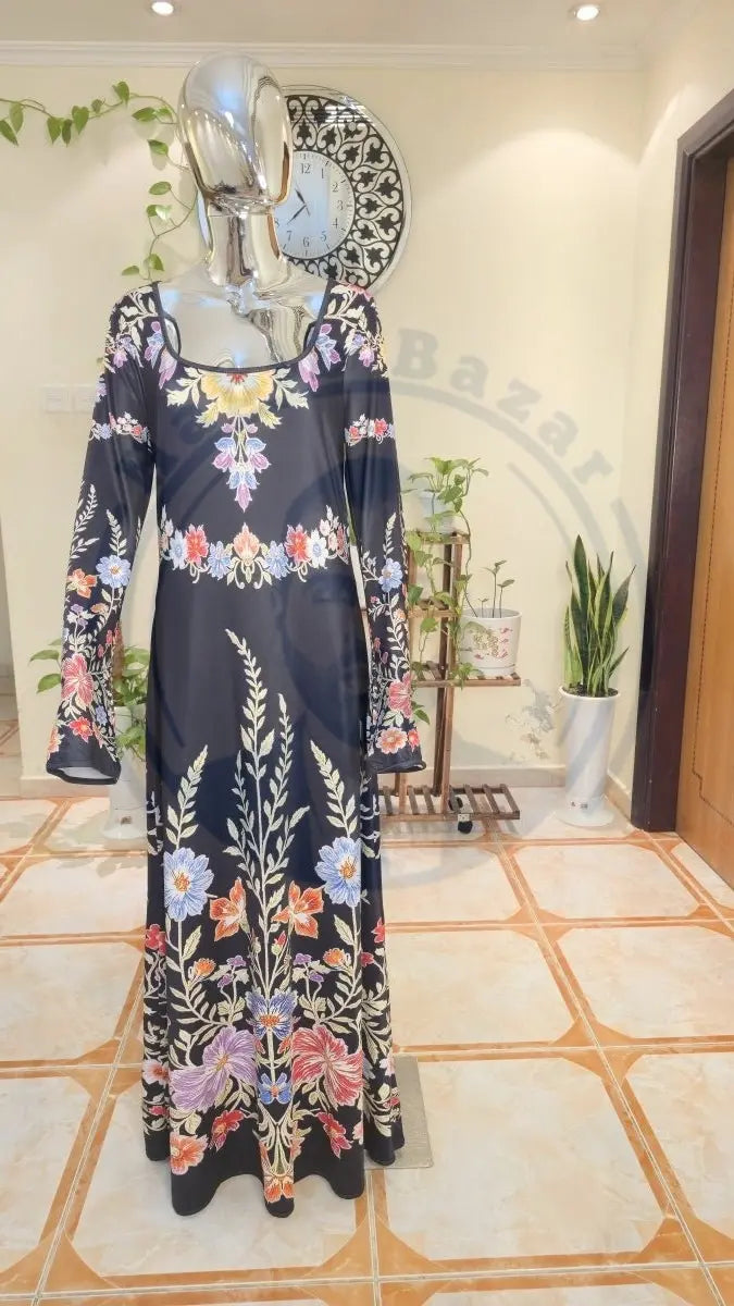 Stunning Head-Turning Women's Dress | Bold Fashion UAE - Habib Bazar